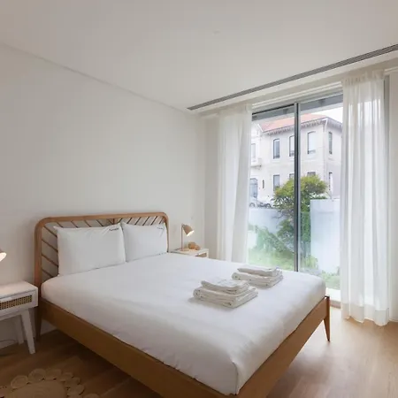 Flh Amoreiras Wood Design Flat * Lisboa