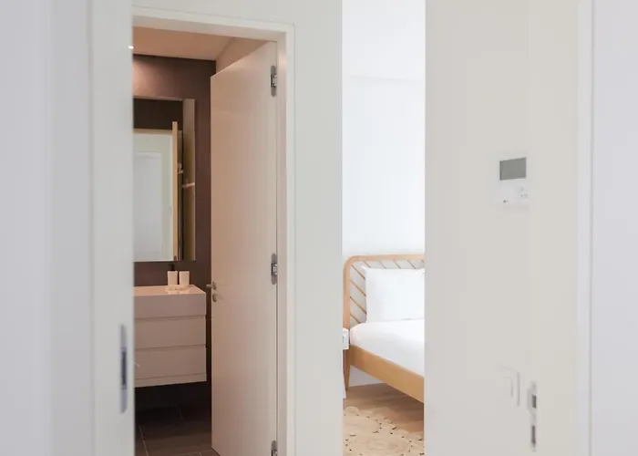 Apartment Flh Amoreiras Wood Design Flat