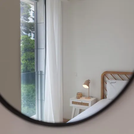 Flh Amoreiras Wood Design Flat Апартаменты Лиссабон
